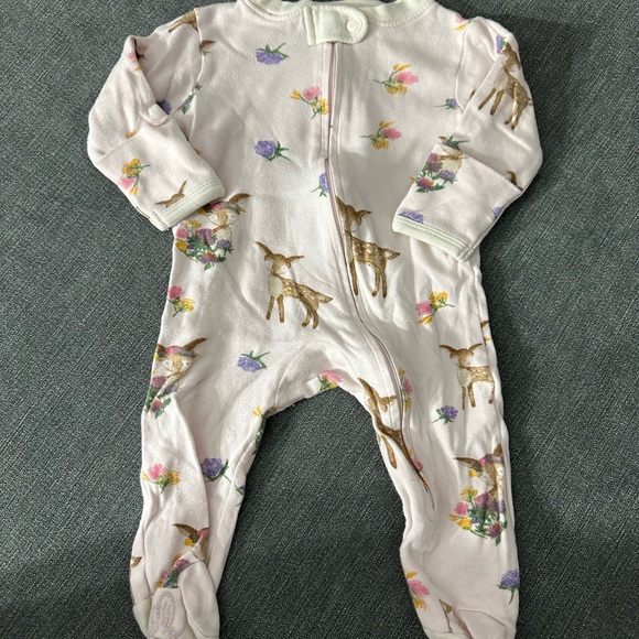 Charming Floral Deer Kids Footie - Picture 1 of 2